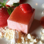 カーブドッチ - イチゴムースとソルベ