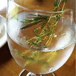 カーブドッチ - お水にもハーブを入れて飲みました！