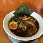 とんこつらーめん ひかり - 2016年6月7日
      火曜日限定
      炭焼きチャーシュー醤油ラーメン