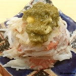 太平寿し - 香箱蟹の剥き身にかに味噌をのせた『かに寿司』