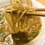 魁龍 - 中細麺