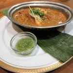 サバと焼きネギのアチャーリーフィッシュ