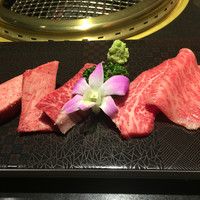 仙台牛焼肉 花牛 - 