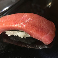 金寿司 - 中トロ