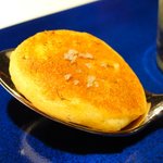 カンテサンス - 01 Soupe Feve 焼きそら豆と そら豆の冷たいスープ