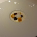 カンテサンス - 08 Soupe de Mascarpone マスカルポーネのスープとデラウェア 