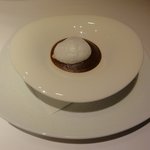 カンテサンス - 08 チョコレートのスフレ