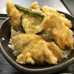 天麩羅の里　天 - やさしいお味の鶏天丼