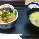 海おやじ - オリーブはまち漬け丼