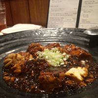 魚China YO - 名物麻婆豆腐