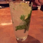 Holstein's Shakes and Buns - モヒート