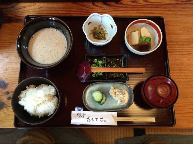 おもて家 おもてや 三日月 麦とろ 食べログ