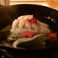 祇園 末友 - アブラメとよもぎ麩のお椀