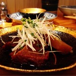 牛タンのピリ辛煮込み