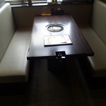 焼肉神楽 - テーブル席