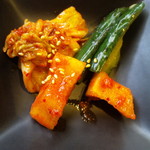 焼肉神楽 - キムチ