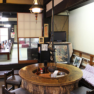 Tamakiya's particular interior