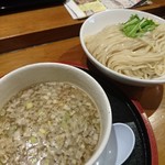 清麺屋 - 鶏もつつけ麺880円