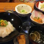 酒肴旬 三ッ石 - 月替わりのお膳