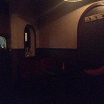 バー サムシング オールド - 内観