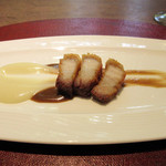 齋華 - 2】皮付き豚バラ肉の塩焼き 新じゃがソース