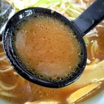 ラーメンショップ - 比較的あっさり目の味噌スープ！