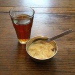 ジャド プール - 食後のデザート＆ドリンクです。