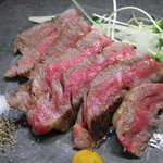 毎水 - A5ランクの国産黒毛和牛のステーキ！　贅沢な一品。