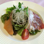 Musshu Fujita - 限定20食の日替りサービスランチ 1200円のサラダオードブル