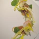 ル・ヴァンキャトル - ホワイトアスパラとボタンエビ　コンソメジュレ