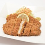 情熱食堂 - とんかつL定食(200g)(ごはん450gまで大盛り無料)　980円