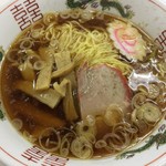 波止場食堂 - 醤油ラーメン(2016/6/15)
      