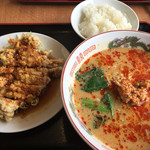 満福食堂 - 油林鶏と坦々麺