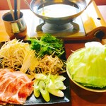 [单品]近江猪肉生菜涮火锅<1份>