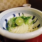 梅田はがくれ 本店 - 生醤油うどん