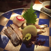 浪速割烹 㐂川 - ( ；´Д｀)焼き霜盛り合わせ✨太刀魚/穴子/鯵
                    #無理ゆーて焼き霜のみ
                    #穴子のきめ細かなこと♡
                    #お酒がすすむくん
                    #法善寺横丁パトロール