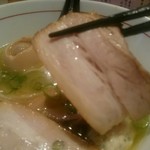 地球の中華そば - 特製白湯ラーメン・1000円