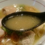 地球の中華そば - 特製白湯ラーメン・1000円