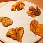 すし 喜邑 - 2016.5.  海胆 食べ比べ