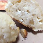 小麦と酵母 濱田家 - ボーロ　断面