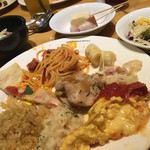 WORLD WORLD BUFFET - 