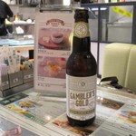 Tsui Wah Restaurant - 香港啤酒・香港賭神金麥酒（ Gambler's Gold Golden Ale)