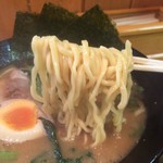 てっぱん - とんこつ醤油ラーメン