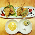 季節料理　日和 - 串揚げの盛合せ〜自家製ﾀﾙﾀﾙｿｰｽ