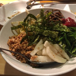 炭火焼肉ホルモン 徳臓 - 2016.6. 茶碗ビビンパ