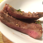 炭火焼肉ホルモン 徳臓 - 2016.6. 厚切りですわ