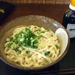 Udonichinenten - 醤油うどん中￥340