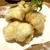 魚匠 銀平 道頓堀店 - 『鱧の天ぷら』様（1890円）サックサクの衣にしっかり骨切りされた鱧様は口当たりも良いです。