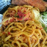 プーレ スープ ファクトリー - 麺アップ(辛油そば)