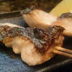 高よし - 鳥と一緒に魚も焼いてくれました。